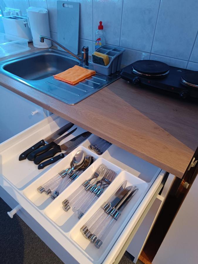 In Villa 56 Qm Apartment, 24 H Check-In,Free Parking Hannover Exterior photo